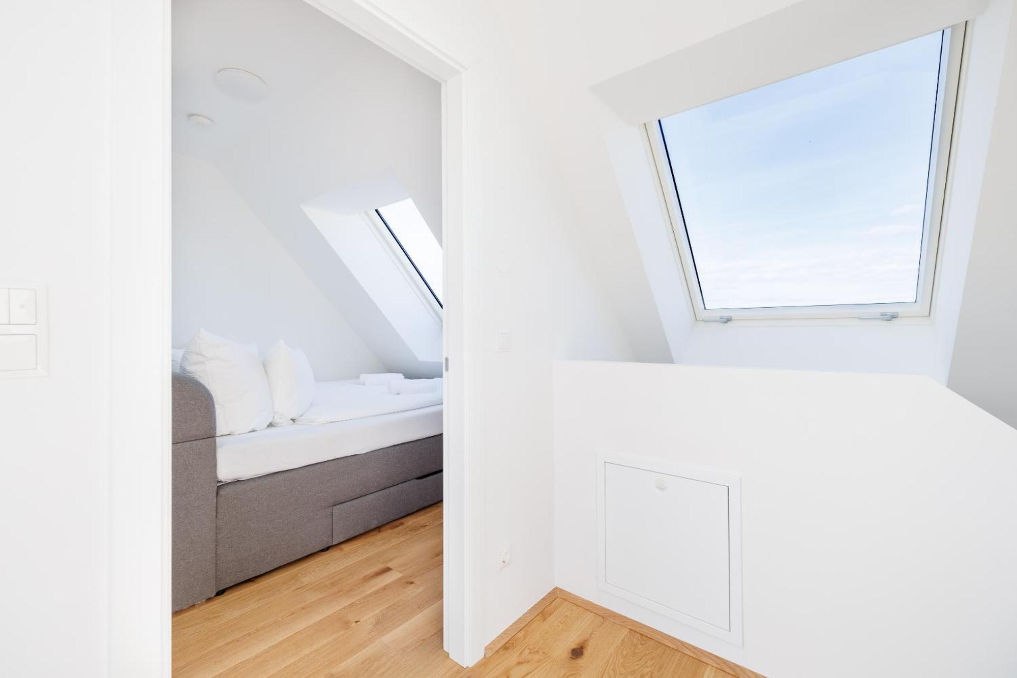 Symphony Apartments 38 - Modern Loft With Terrace And Grill In Central Location Vienna Exterior photo