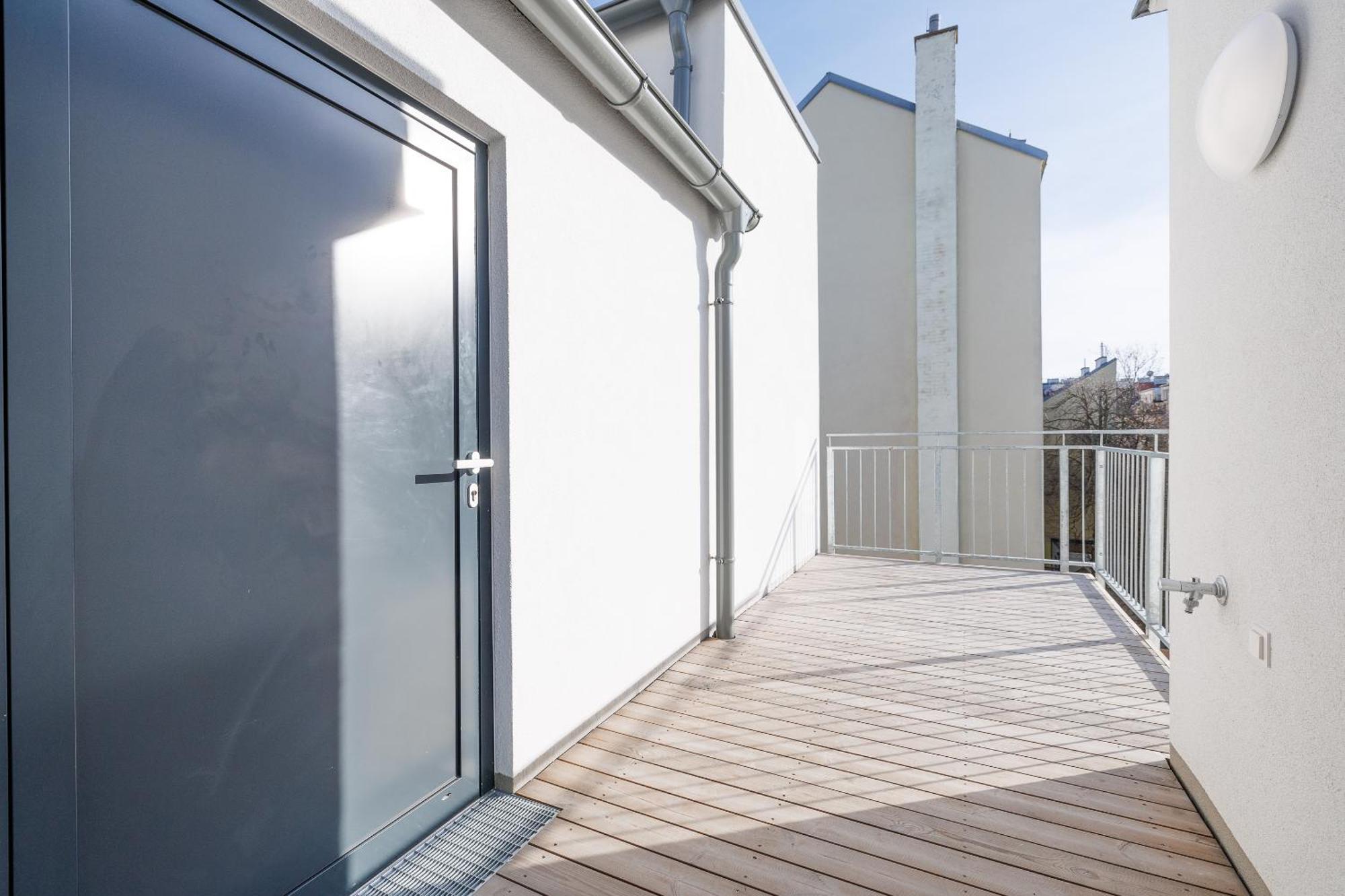 Symphony Apartments 38 - Modern Loft With Terrace And Grill In Central Location Vienna Exterior photo